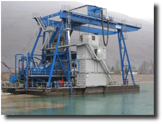 Schwimmbagger Typ Bockgerüst