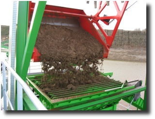 Schwimmbagger Typ Turmgerüst